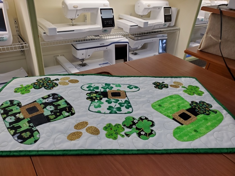 Eastern Ct Largest Sew and Vac Schillers Sewing Circle Willimantic