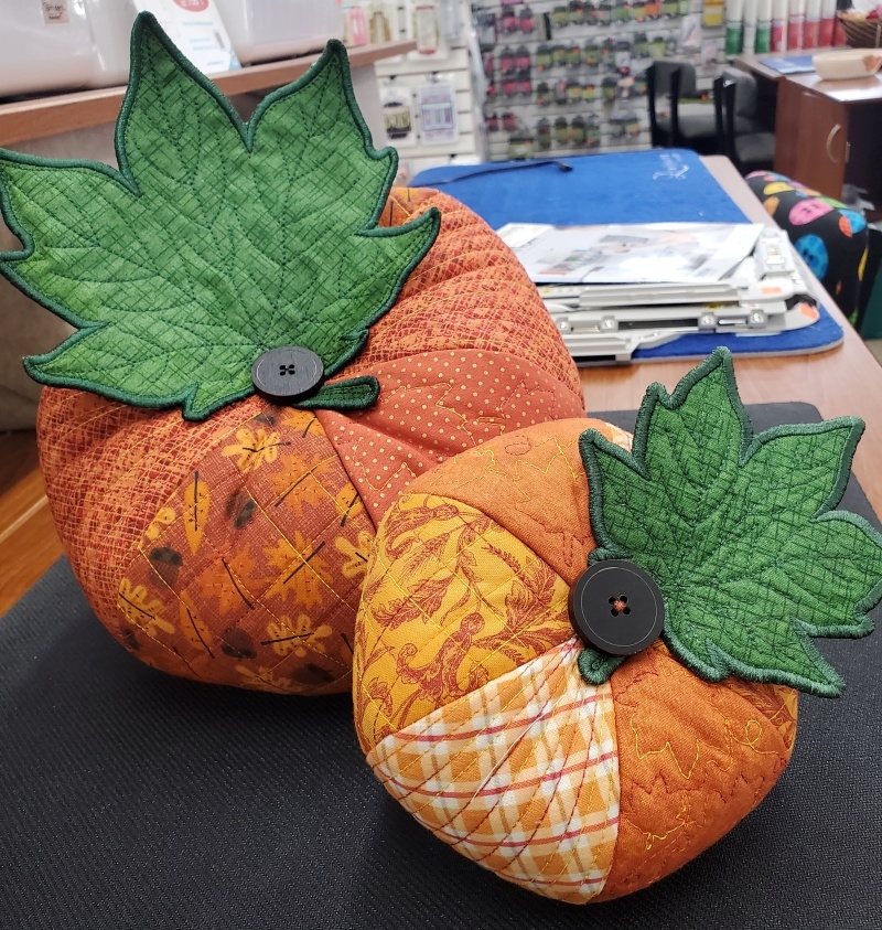 Eastern Ct Largest Sew and Vac - Schillers Sewing Circle - Willimantic