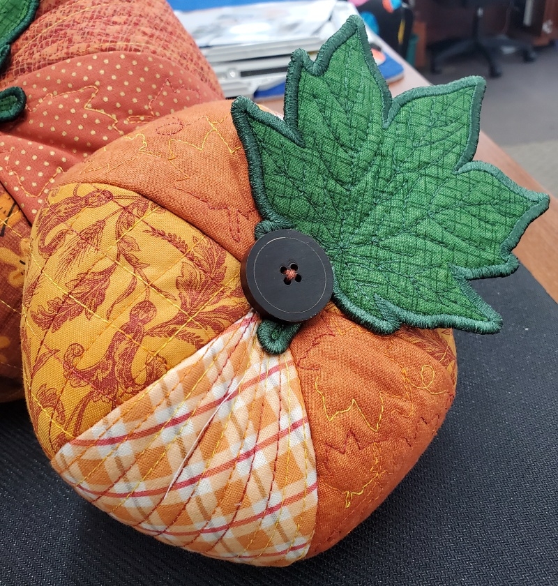 Eastern Ct Largest Sew and Vac - Schillers Sewing Circle - Willimantic